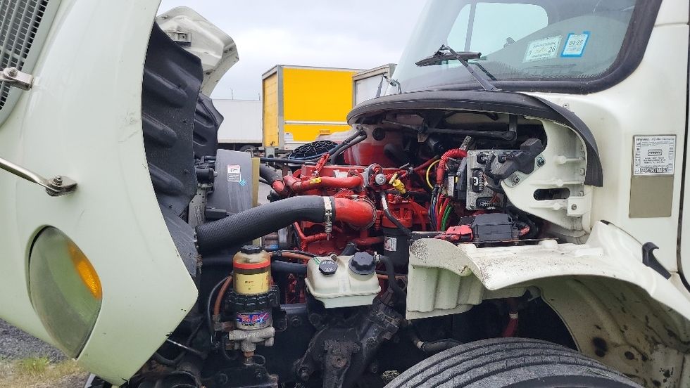 Medium Duty Box Truck-Light and Medium Duty Trucks-Freightliner-2019-M2-Coxsackie-NY-237,784\n\t\tmiles-$ 24,750 - Image 24