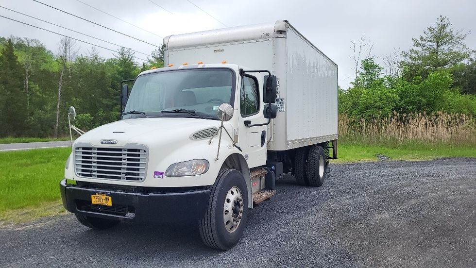 Medium Duty Box Truck-Light and Medium Duty Trucks-Freightliner-2019-M2-Coxsackie-NY-246,956\n\t\tmiles-$ 23,750 - Image 1
