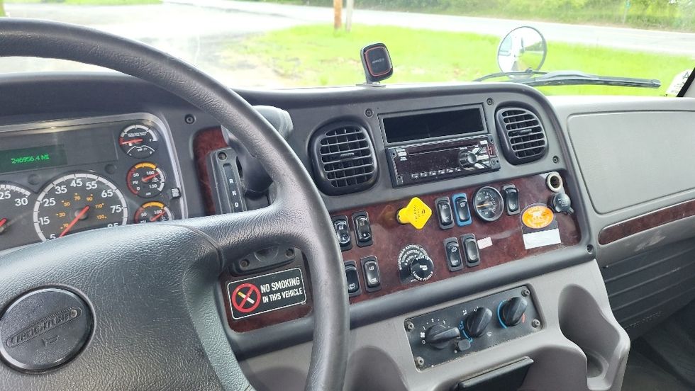 Medium Duty Box Truck-Light and Medium Duty Trucks-Freightliner-2019-M2-Coxsackie-NY-246,956\n\t\tmiles-$ 23,750 - Image 18