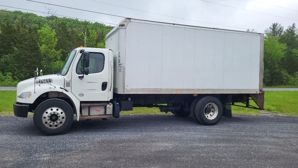 Medium Duty Box Truck-Light and Medium Duty Trucks-Freightliner-2019-M2-Coxsackie-NY-246,956\n\t\tmiles-$ 23,750 - Image 4
