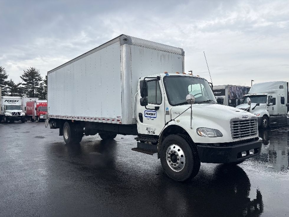 Medium Duty Box Truck-Light and Medium Duty Trucks-Freightliner-2019-M2-Cranbury-NJ-394,049\n\t\tmiles-$ 20,000 - Image 1