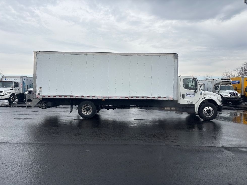 Medium Duty Box Truck-Light and Medium Duty Trucks-Freightliner-2019-M2-Cranbury-NJ-428,788\n\t\tmiles-$ 21,000 - Image 15
