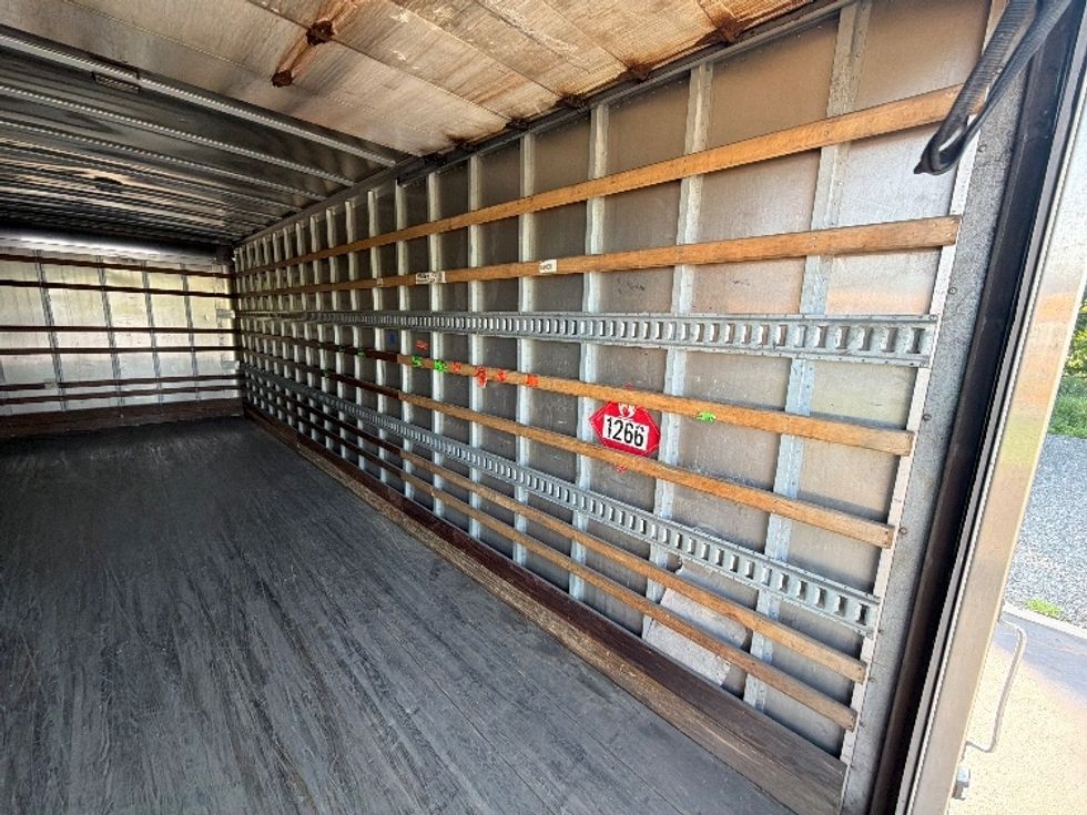 Medium Duty Box Truck-Light and Medium Duty Trucks-Freightliner-2019-M2-Cranbury-NJ-448,875\n\t\tmiles-$ 20,500 - Image 12