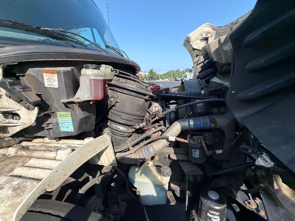 Medium Duty Box Truck-Light and Medium Duty Trucks-Freightliner-2019-M2-Cranbury-NJ-448,875\n\t\tmiles-$ 20,500 - Image 24