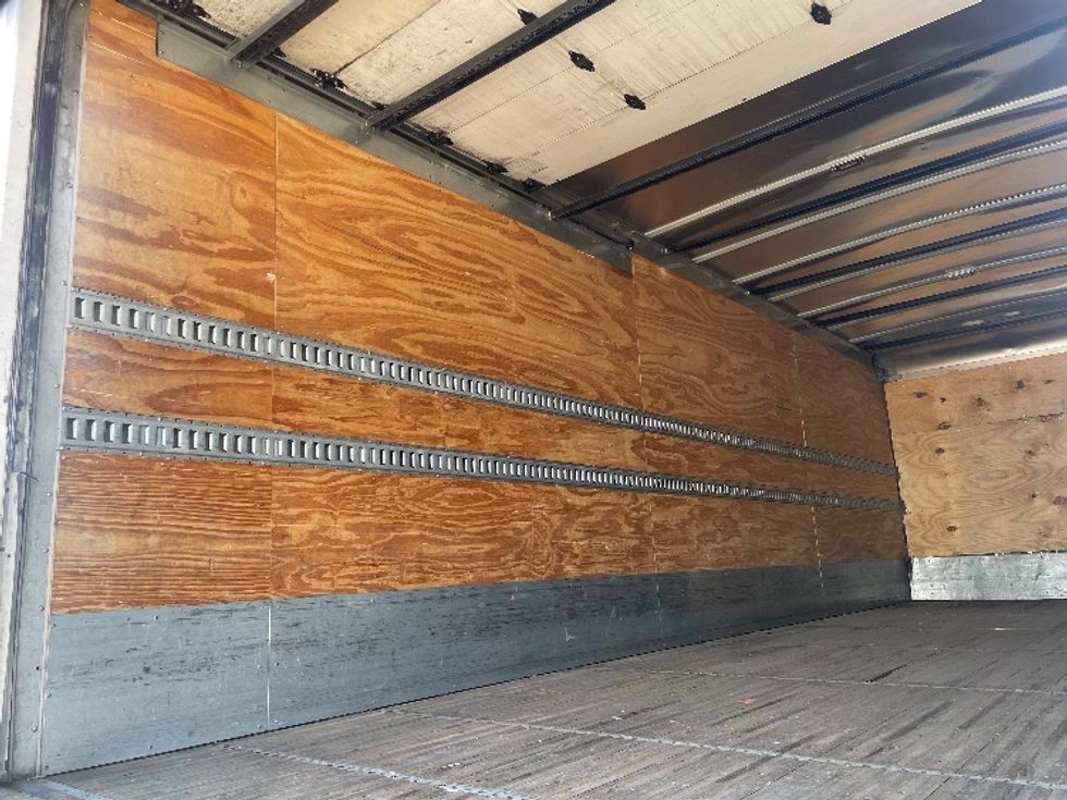 Medium Duty Box Truck-Light and Medium Duty Trucks-Freightliner-2019-M2-Dallas-TX-240,453\n\t\tmiles-$ 32,000 - Image 10