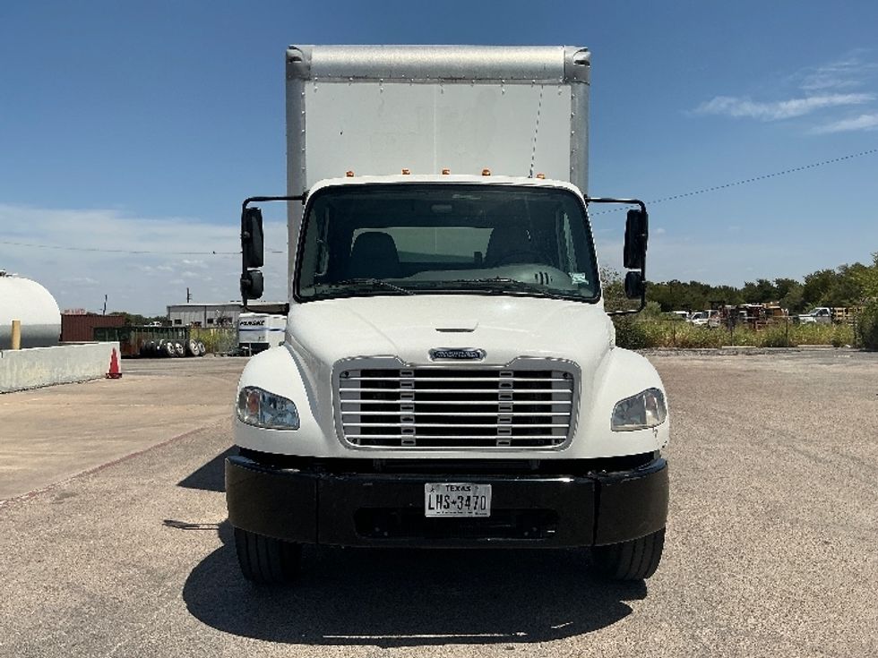 Medium Duty Box Truck-Light and Medium Duty Trucks-Freightliner-2019-M2-Dallas-TX-51,066\n\t\tmiles-$ 67,500 - Image 2