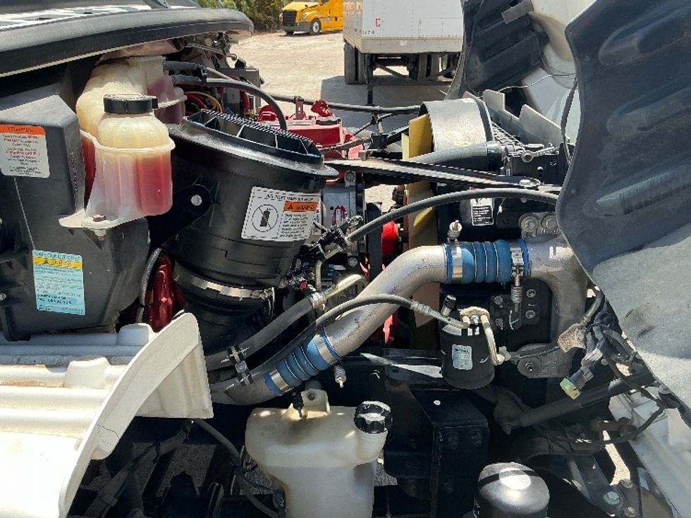 Medium Duty Box Truck-Light and Medium Duty Trucks-Freightliner-2019-M2-Dallas-TX-51,066\n\t\tmiles-$ 67,500 - Image 22