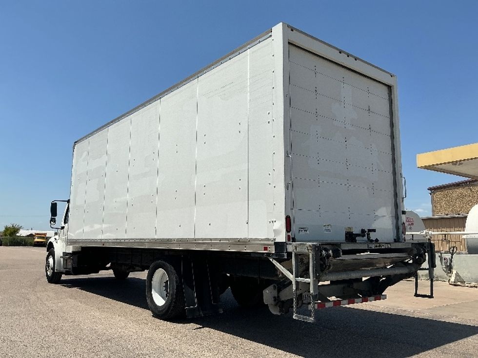 Medium Duty Box Truck-Light and Medium Duty Trucks-Freightliner-2019-M2-Dallas-TX-51,066\n\t\tmiles-$ 67,500 - Image 6