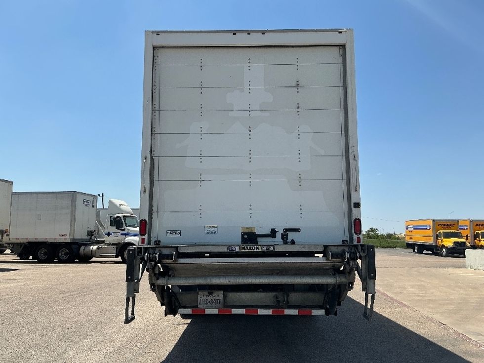 Medium Duty Box Truck-Light and Medium Duty Trucks-Freightliner-2019-M2-Dallas-TX-51,066\n\t\tmiles-$ 67,500 - Image 7
