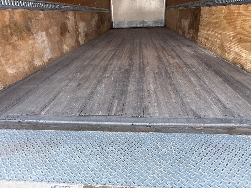 Medium Duty Box Truck-Light and Medium Duty Trucks-Freightliner-2019-M2-Dallas-TX-61,341\n\t\tmiles-$ 65,750 - Image 10