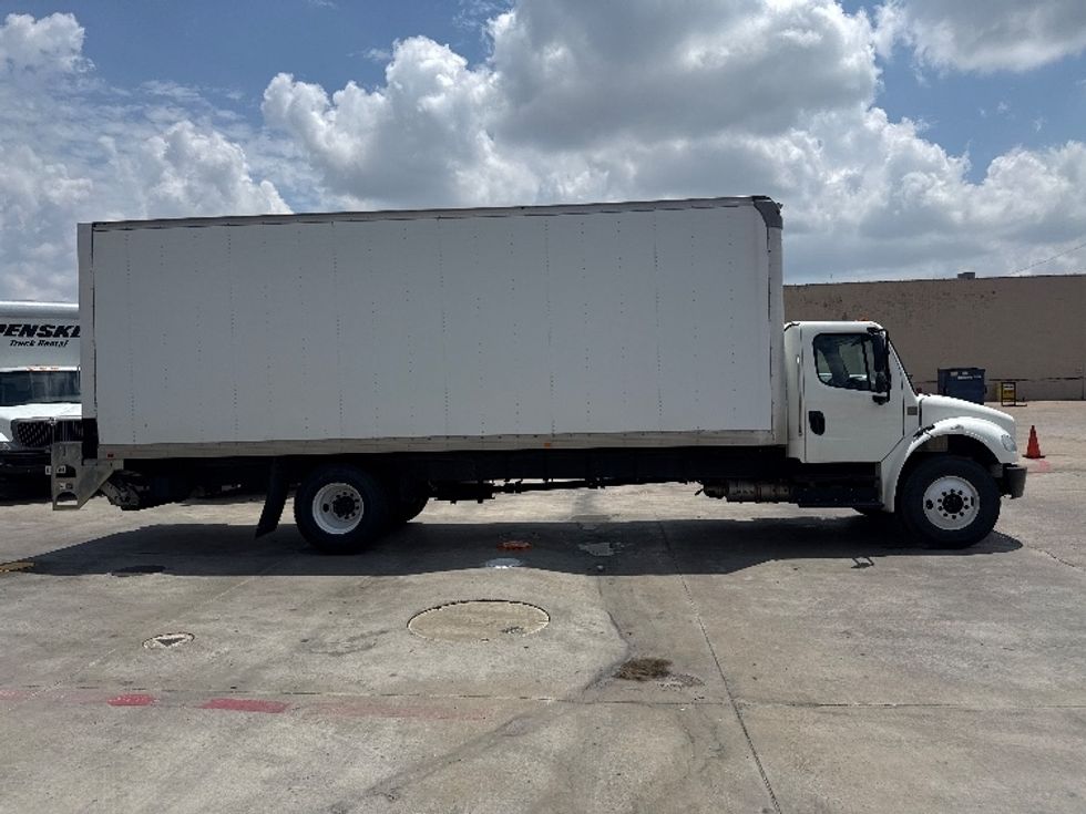 Medium Duty Box Truck-Light and Medium Duty Trucks-Freightliner-2019-M2-Dallas-TX-61,341\n\t\tmiles-$ 65,750 - Image 15