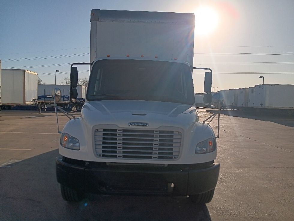 2019 Freightliner M2 106 Medium Duty photo 2