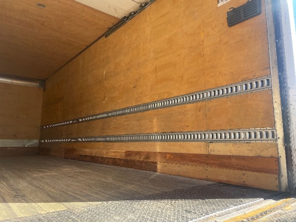 Medium Duty Box Truck-Light and Medium Duty Trucks-Freightliner-2019-M2-Dalton-GA-78,401\n\t\tmiles-$ 60,000 - Image 12