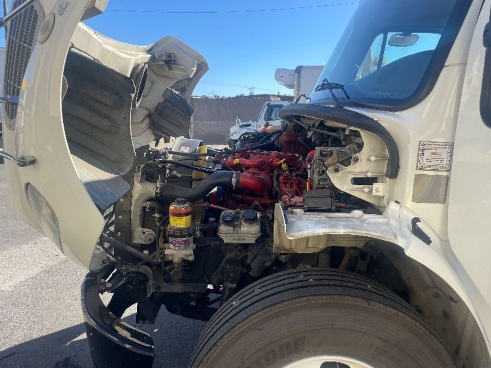 Medium Duty Box Truck-Light and Medium Duty Trucks-Freightliner-2019-M2-Dalton-GA-78,401\n\t\tmiles-$ 60,000 - Image 24