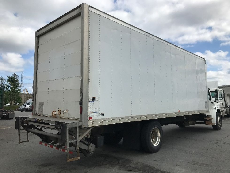 Medium Duty Box Truck-Light and Medium Duty Trucks-Freightliner-2019-M2-Dartmouth-NS-210,275\n\t\tkm-$ 76,000 - Image 13