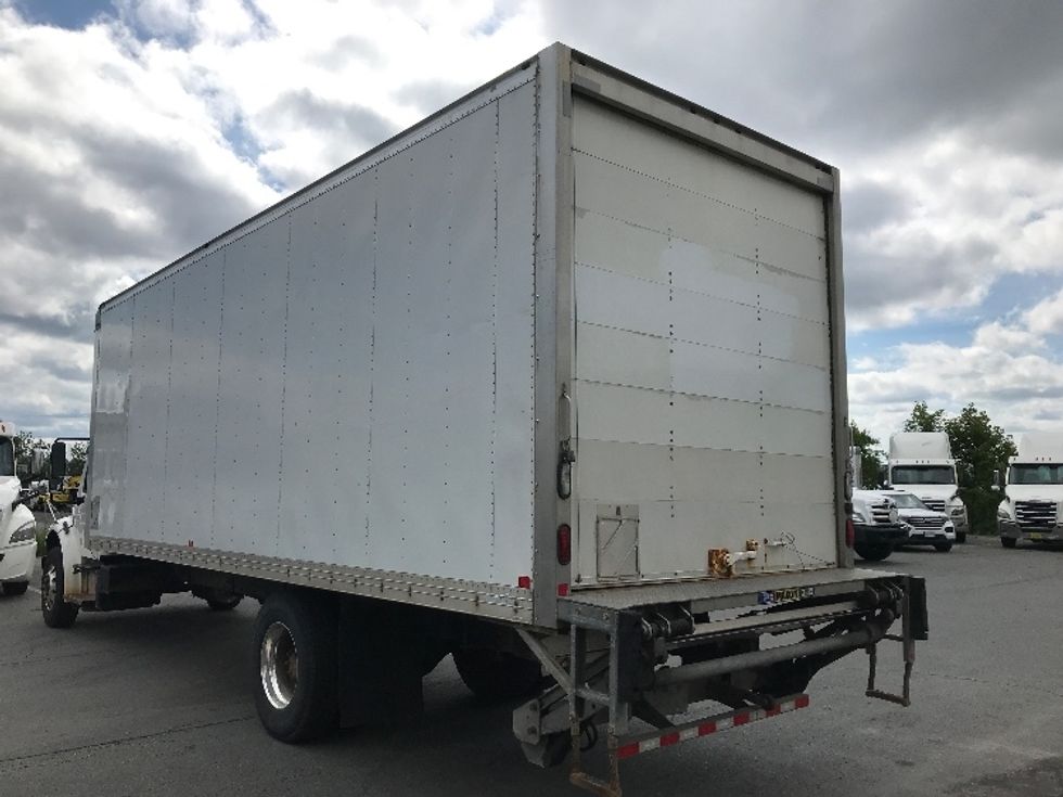 Medium Duty Box Truck-Light and Medium Duty Trucks-Freightliner-2019-M2-Dartmouth-NS-210,275\n\t\tkm-$ 76,000 - Image 6