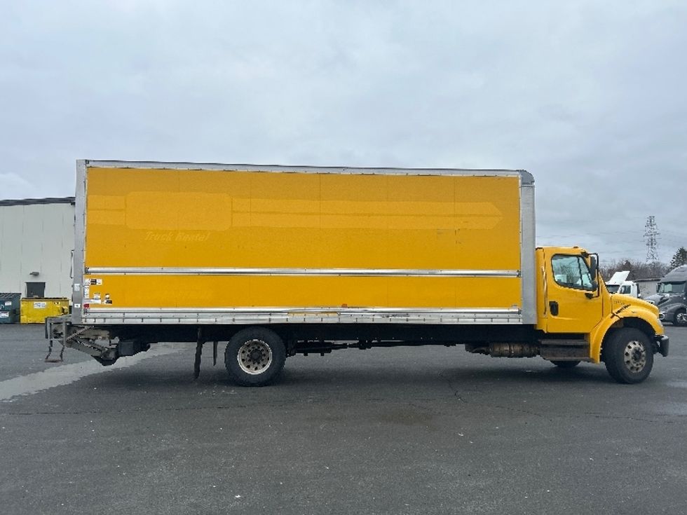 Medium Duty Box Truck-Light and Medium Duty Trucks-Freightliner-2019-M2-Dartmouth-NS-296,075\n\t\tkm-$ 61,250 - Image 15
