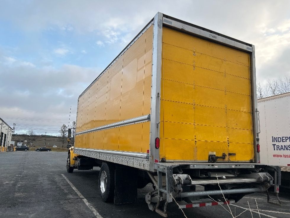 Medium Duty Box Truck-Light and Medium Duty Trucks-Freightliner-2019-M2-Dartmouth-NS-296,075\n\t\tkm-$ 61,250 - Image 6