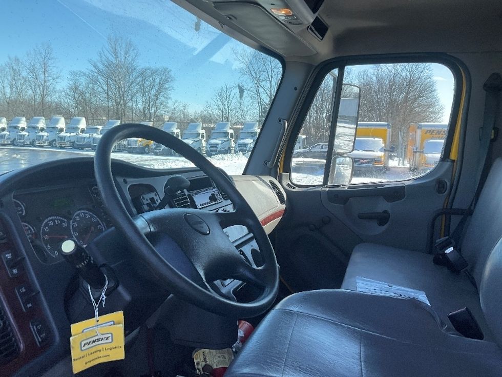 Medium Duty Box Truck-Light and Medium Duty Trucks-Freightliner-2019-M2-Dayton-OH-254,146\n\t\tmiles-$ 29,750 - Image 16