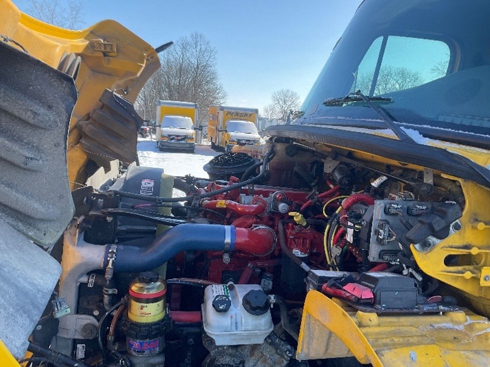 Medium Duty Box Truck-Light and Medium Duty Trucks-Freightliner-2019-M2-Dayton-OH-254,146\n\t\tmiles-$ 29,750 - Image 22