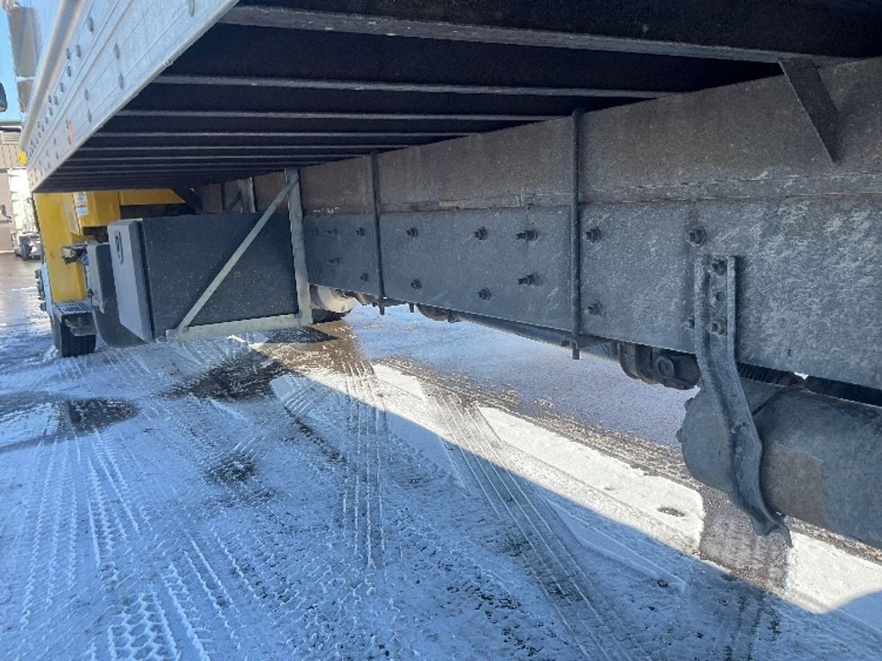 Medium Duty Box Truck-Light and Medium Duty Trucks-Freightliner-2019-M2-Dayton-OH-254,146\n\t\tmiles-$ 29,750 - Image 5