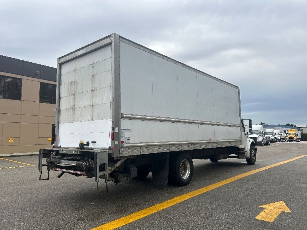 Medium Duty Box Truck-Light and Medium Duty Trucks-Freightliner-2019-M2-Delta-BC-158,323\n\t\tkm-$ 73,250 - Image 13
