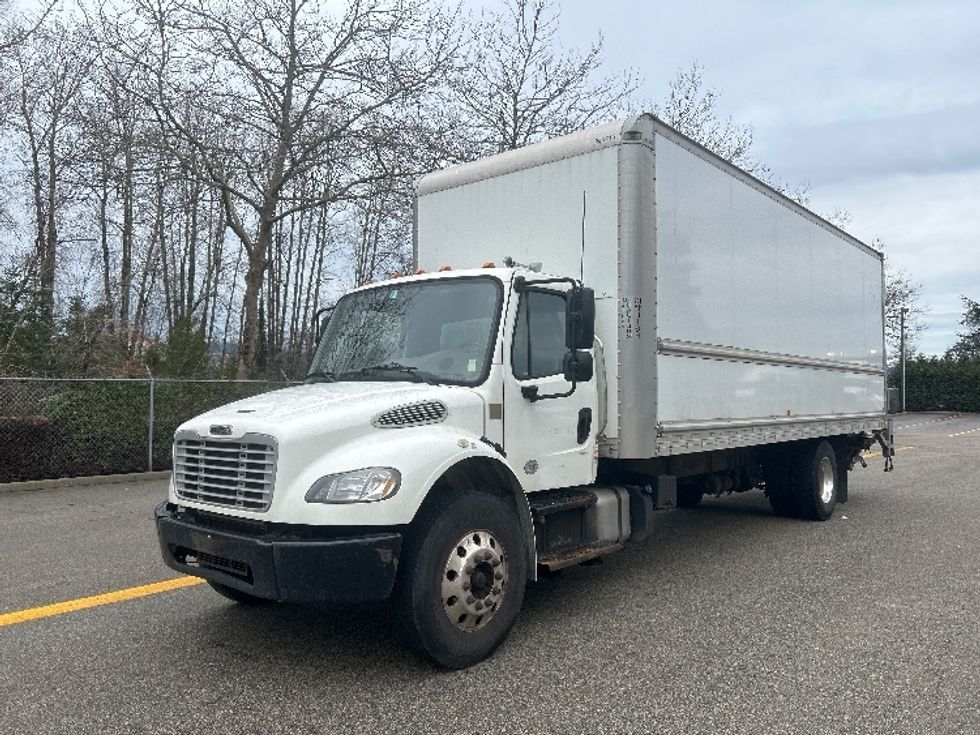 Medium Duty Box Truck-Light and Medium Duty Trucks-Freightliner-2019-M2-Delta-BC-158,323\n\t\tkm-$ 73,250 - Image 3