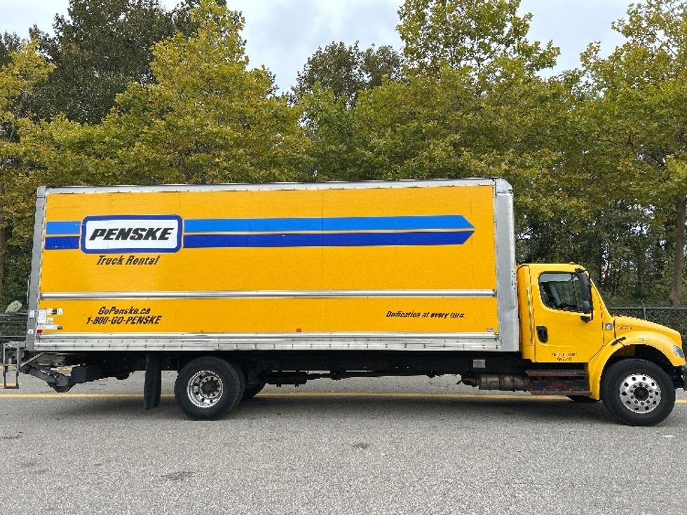 Medium Duty Box Truck-Light and Medium Duty Trucks-Freightliner-2019-M2-Delta-BC-175,632\n\t\tkm-$ 72,500 - Image 15