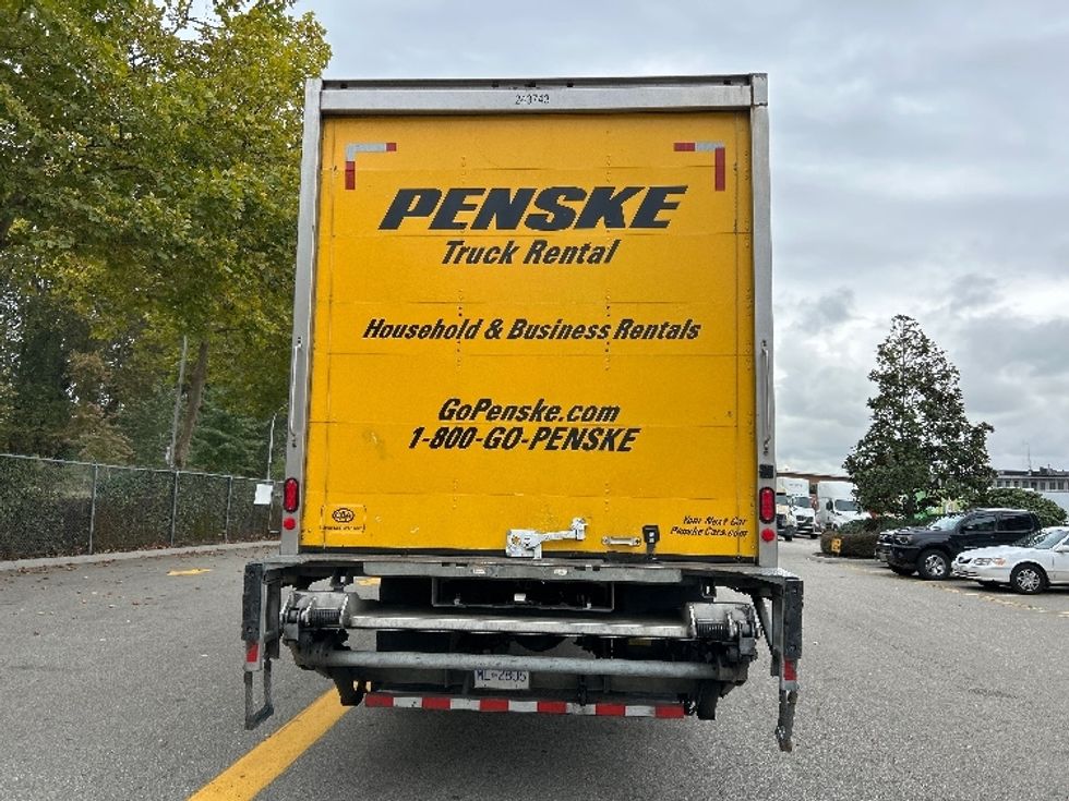 Medium Duty Box Truck-Light and Medium Duty Trucks-Freightliner-2019-M2-Delta-BC-175,632\n\t\tkm-$ 72,500 - Image 7