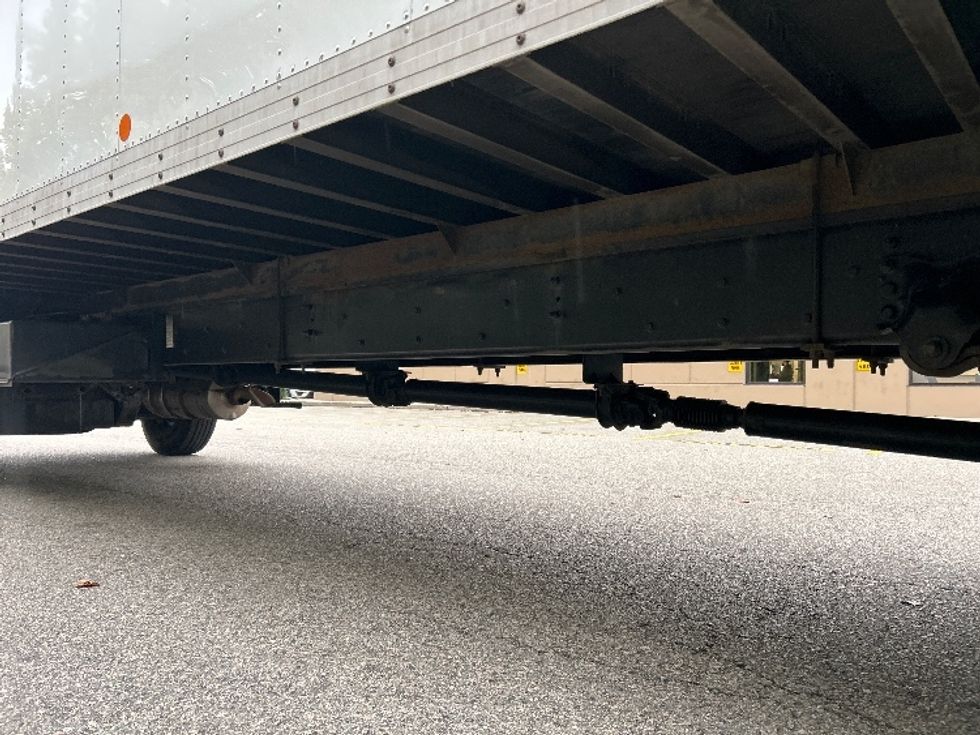 Medium Duty Box Truck-Light and Medium Duty Trucks-Freightliner-2019-M2-Delta-BC-272,933\n\t\tkm-$ 65,750 - Image 5