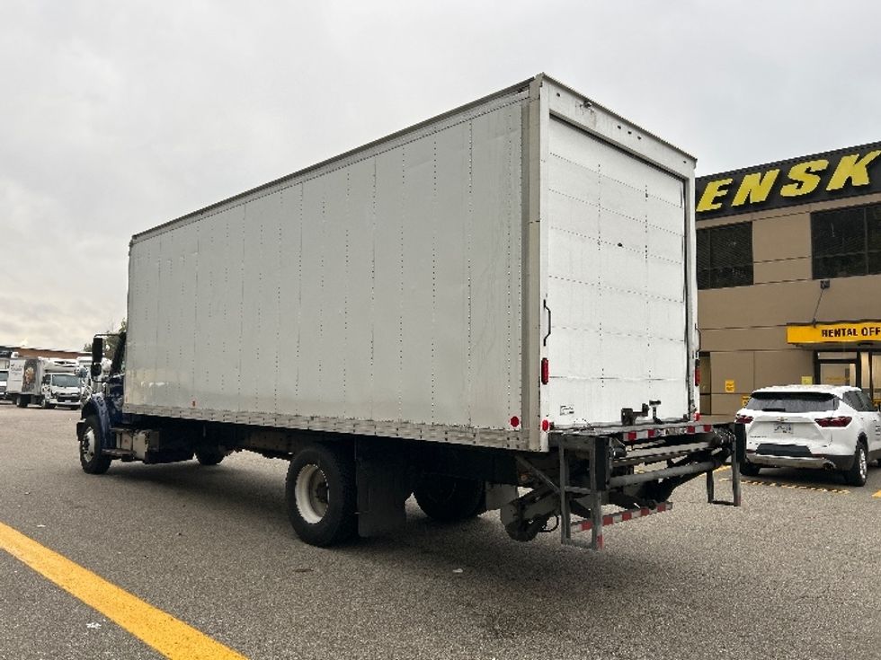 Medium Duty Box Truck-Light and Medium Duty Trucks-Freightliner-2019-M2-Delta-BC-272,933\n\t\tkm-$ 65,750 - Image 6