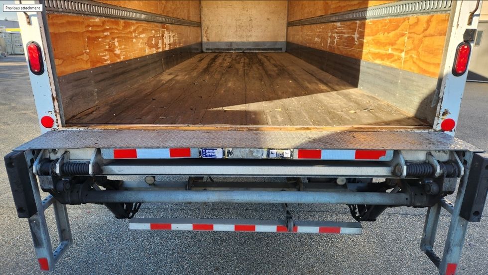 Medium Duty Box Truck-Light and Medium Duty Trucks-Freightliner-2019-M2-Delta-BC-272,933\n\t\tkm-$ 65,750 - Image 9