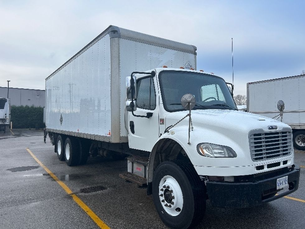 Medium Duty Box Truck-Light and Medium Duty Trucks-Freightliner-2019-M2-Delta-BC-357,042\n\t\tkm-$ 63,000 - Image 1