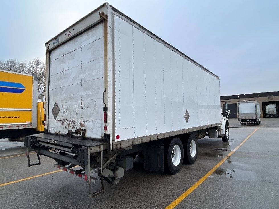 Medium Duty Box Truck-Light and Medium Duty Trucks-Freightliner-2019-M2-Delta-BC-357,042\n\t\tkm-$ 63,000 - Image 13