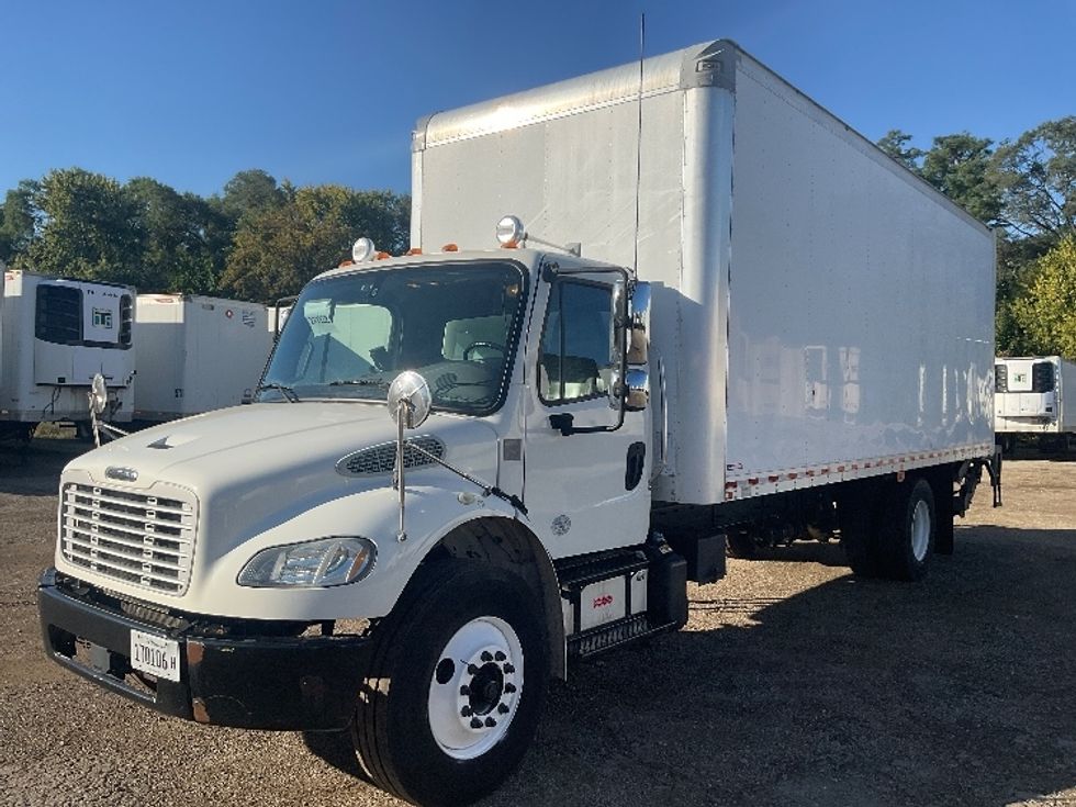 Medium Duty Box Truck-Light and Medium Duty Trucks-Freightliner-2019-M2-East Chicago-IN-107,430\n\t\tmiles-$ 59,250 - Image 3
