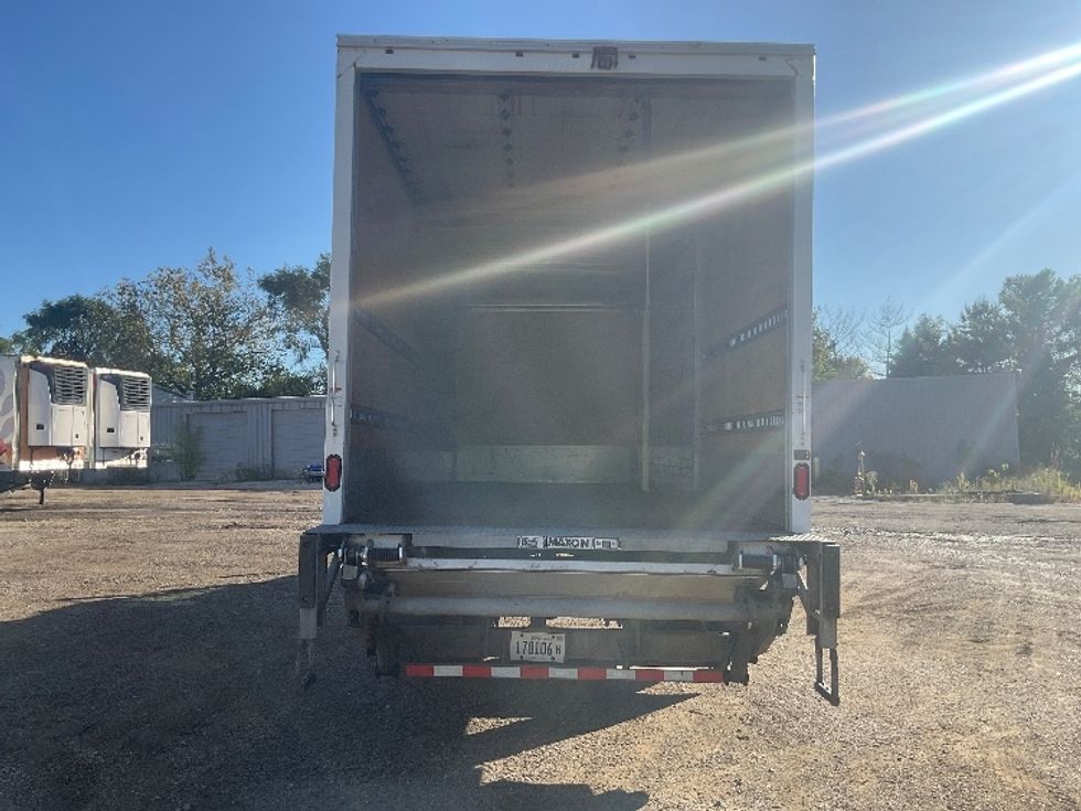 Medium Duty Box Truck-Light and Medium Duty Trucks-Freightliner-2019-M2-East Chicago-IN-107,430\n\t\tmiles-$ 59,250 - Image 8