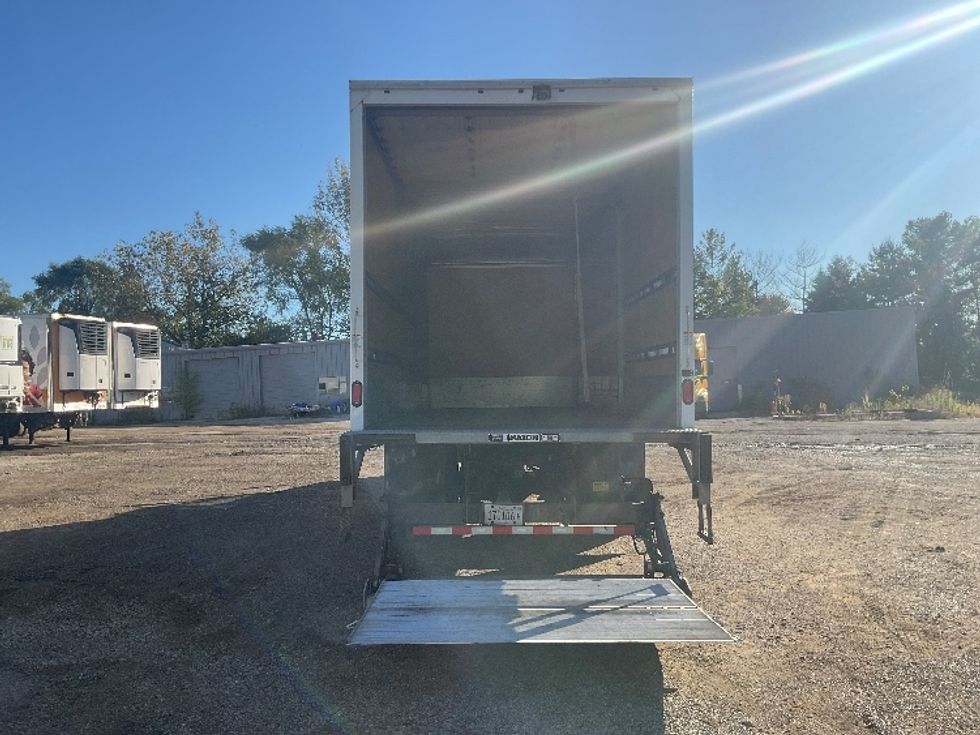 Medium Duty Box Truck-Light and Medium Duty Trucks-Freightliner-2019-M2-East Chicago-IN-107,430\n\t\tmiles-$ 59,250 - Image 9