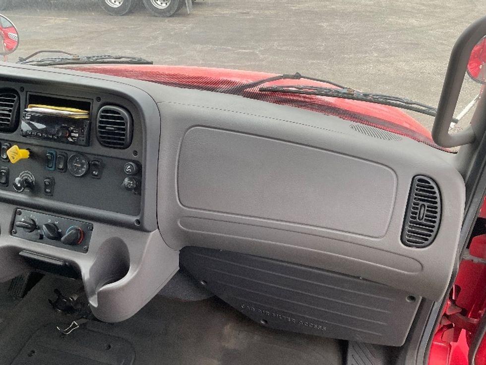 Medium Duty Box Truck-Light and Medium Duty Trucks-Freightliner-2019-M2-East Chicago-IN-120,233\n\t\tmiles-$ 38,000 - Image 20