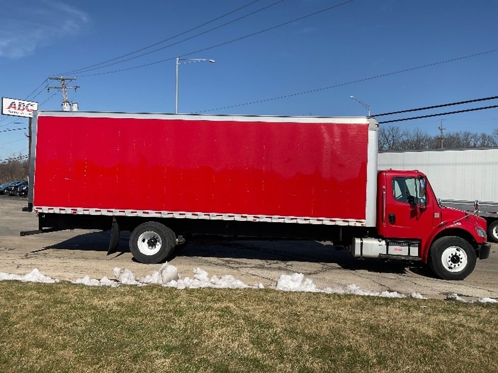 Medium Duty Box Truck-Light and Medium Duty Trucks-Freightliner-2019-M2-East Chicago-IN-189,432\n\t\tmiles-$ 31,500 - Image 14