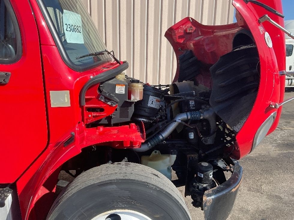 Medium Duty Box Truck-Light and Medium Duty Trucks-Freightliner-2019-M2-East Chicago-IN-189,432\n\t\tmiles-$ 31,500 - Image 22