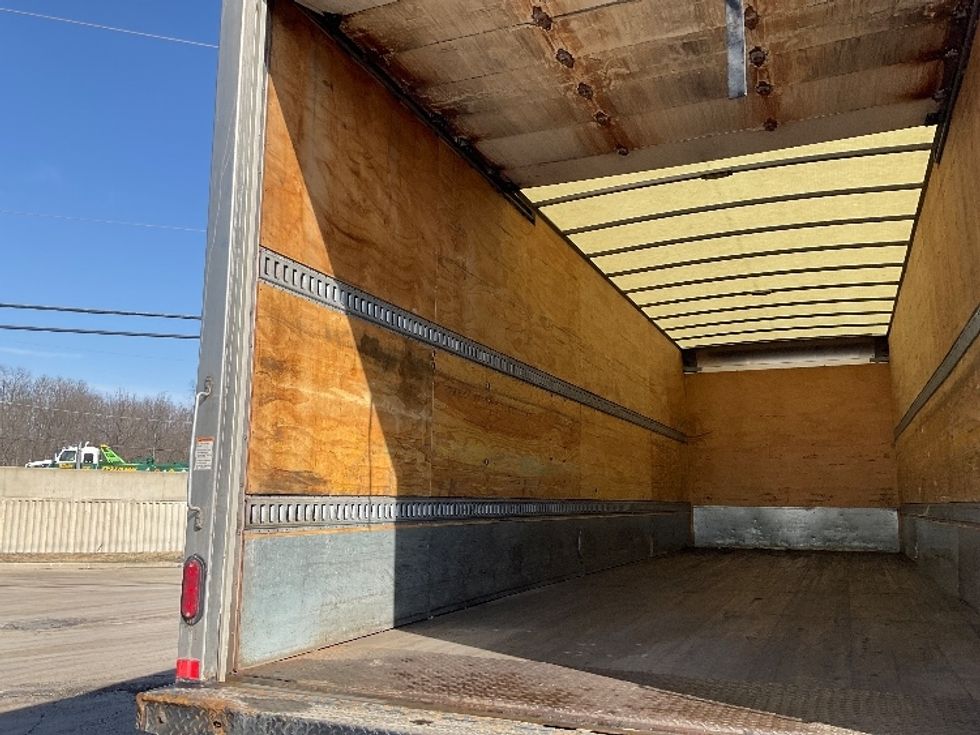 Medium Duty Box Truck-Light and Medium Duty Trucks-Freightliner-2019-M2-East Chicago-IN-224,541\n\t\tmiles-$ 27,000 - Image 10