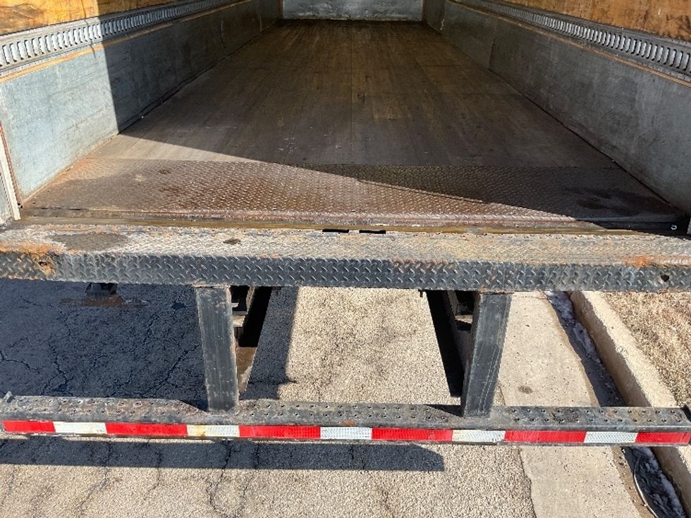 Medium Duty Box Truck-Light and Medium Duty Trucks-Freightliner-2019-M2-East Chicago-IN-224,541\n\t\tmiles-$ 27,000 - Image 9