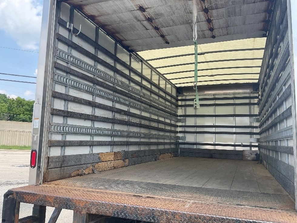 Medium Duty Box Truck-Light and Medium Duty Trucks-Freightliner-2019-M2-East Chicago-IN-281,904\n\t\tmiles-$ 21,500 - Image 10