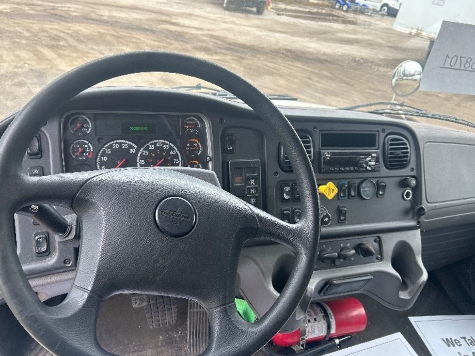 Medium Duty Box Truck-Light and Medium Duty Trucks-Freightliner-2019-M2-East Chicago-IN-358,264\n\t\tmiles-$ 20,000 - Image 16
