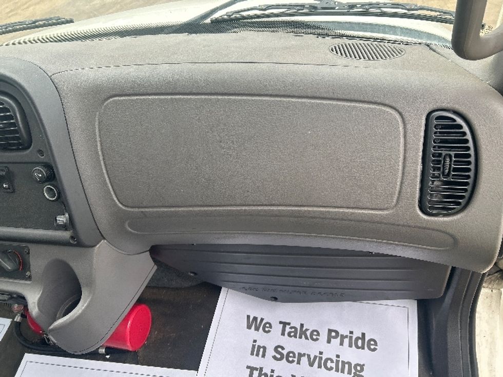 Medium Duty Box Truck-Light and Medium Duty Trucks-Freightliner-2019-M2-East Chicago-IN-358,264\n\t\tmiles-$ 20,000 - Image 20