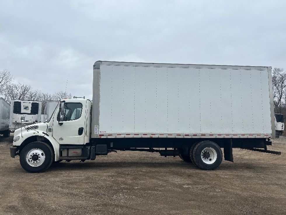 Medium Duty Box Truck-Light and Medium Duty Trucks-Freightliner-2019-M2-East Chicago-IN-358,264\n\t\tmiles-$ 20,000 - Image 4