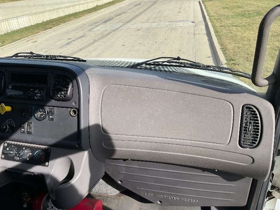 Medium Duty Box Truck-Light and Medium Duty Trucks-Freightliner-2019-M2-East Chicago-IN-89,314\n\t\tmiles-$ 61,500 - Image 20