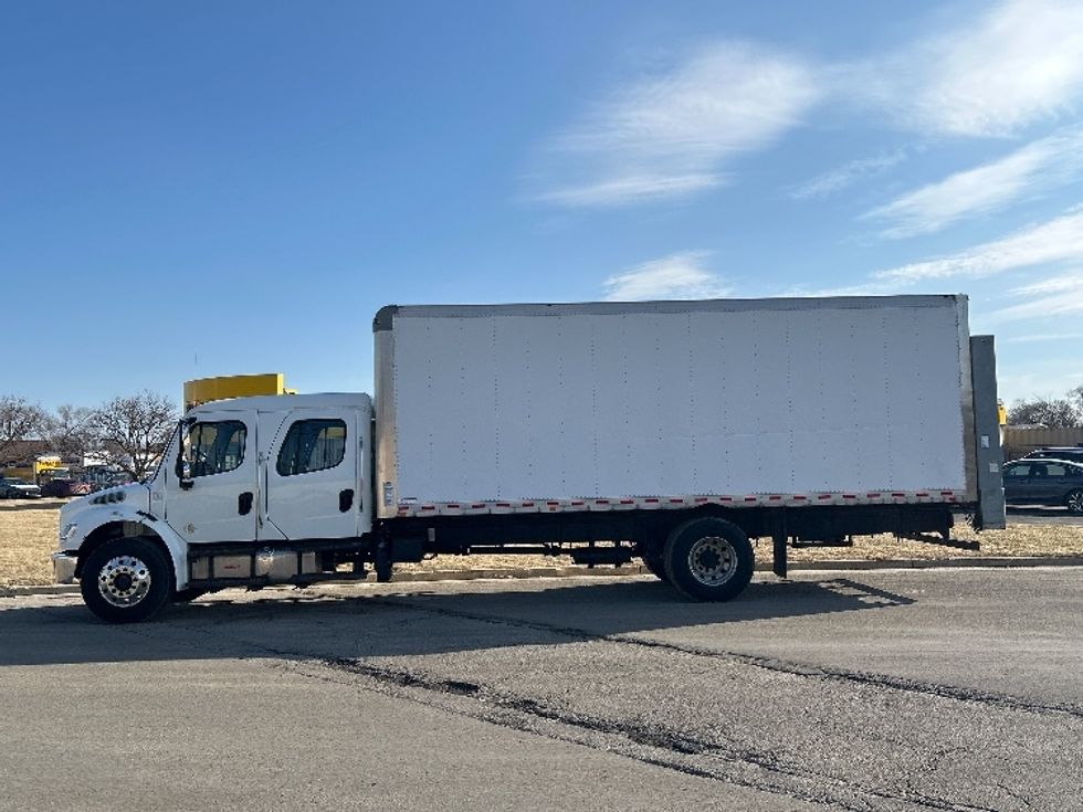 Medium Duty Box Truck-Light and Medium Duty Trucks-Freightliner-2019-M2-East Chicago-IN-93,418\n\t\tmiles-$ 58,000 - Image 4
