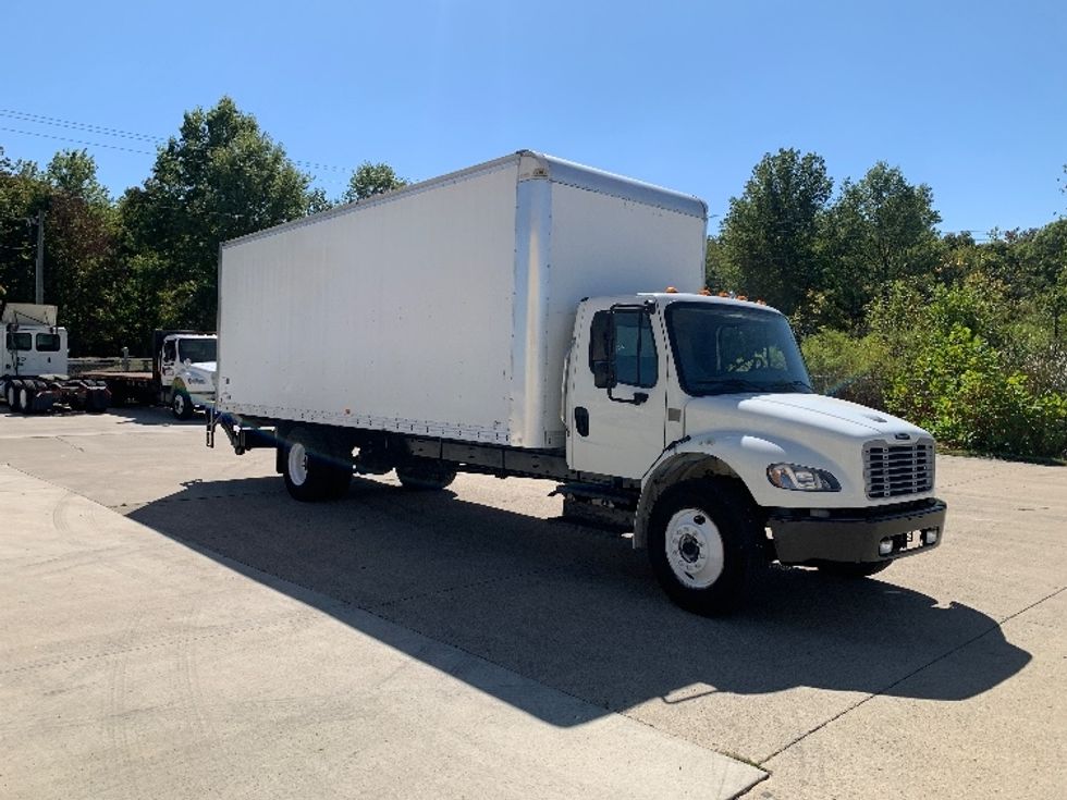 Medium Duty Box Truck-Light and Medium Duty Trucks-Freightliner-2019-M2-East Liberty-OH-171,223\n\t\tmiles-$ 53,000 - Image 1
