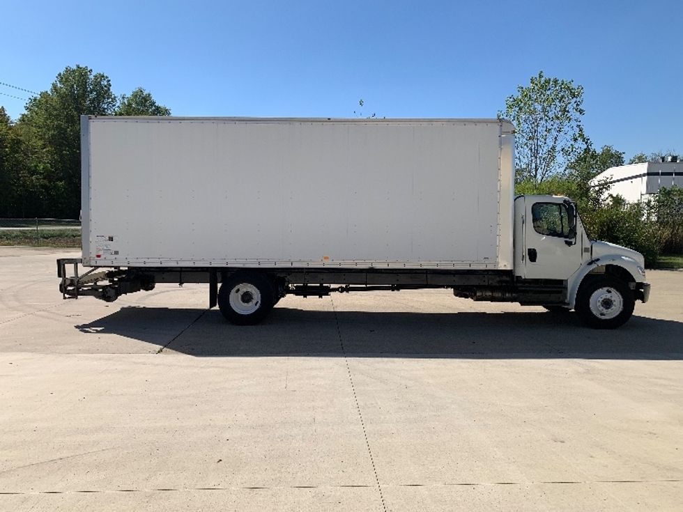 Medium Duty Box Truck-Light and Medium Duty Trucks-Freightliner-2019-M2-East Liberty-OH-171,223\n\t\tmiles-$ 53,000 - Image 15